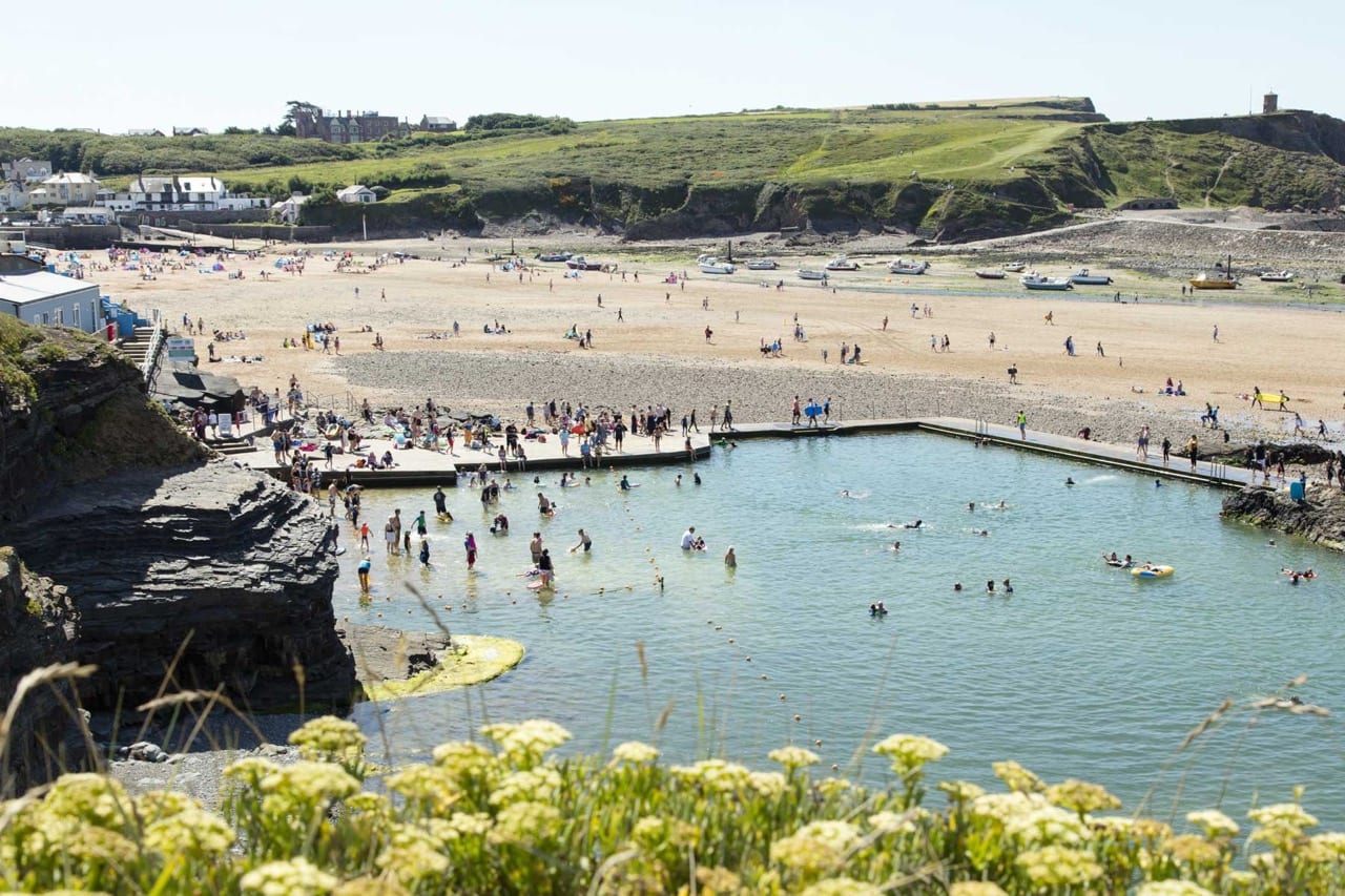 Bude sea pool below the cliffs at Summerleaze Beach