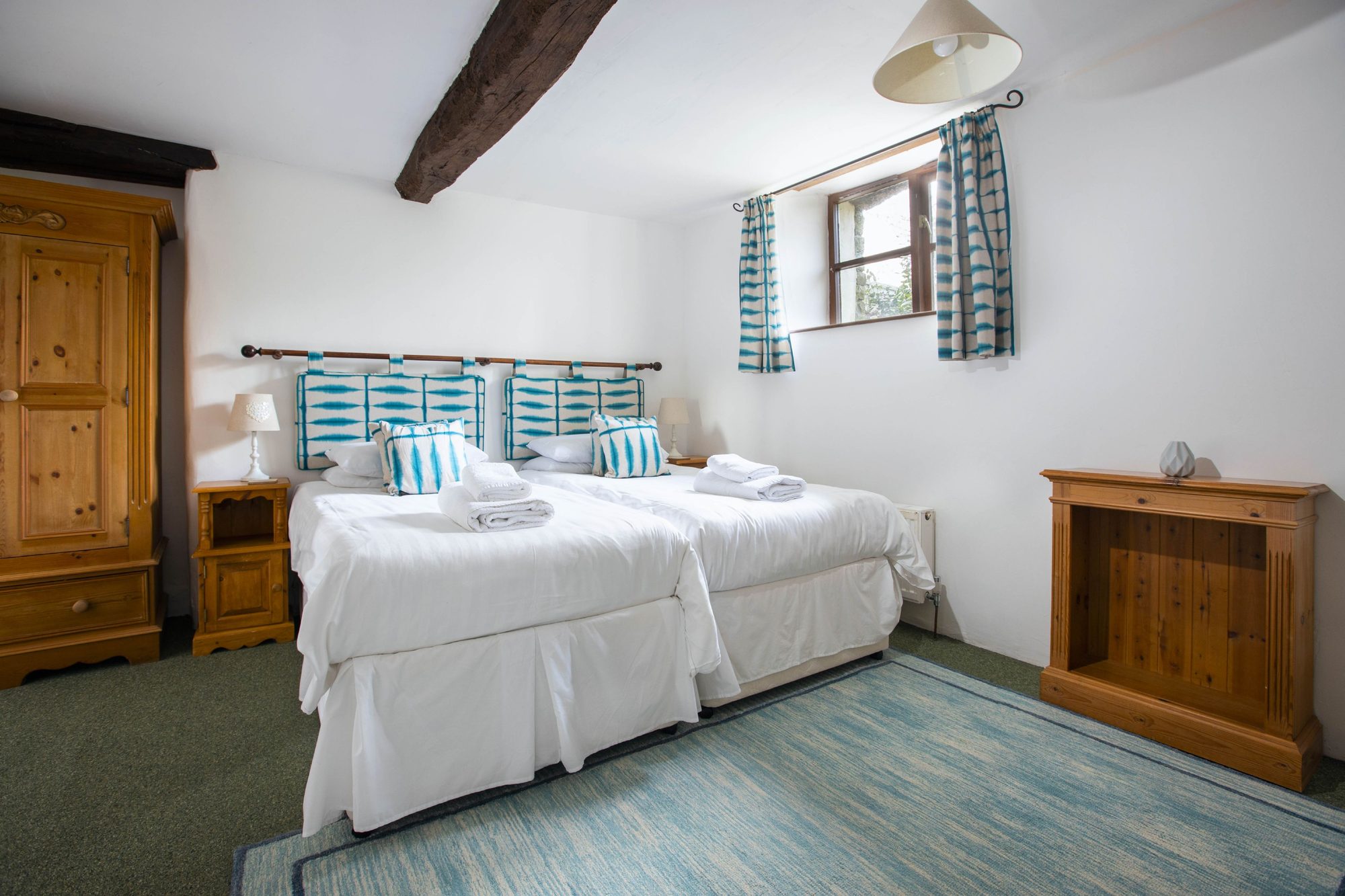 Twin bedroom at Lavender Cottage