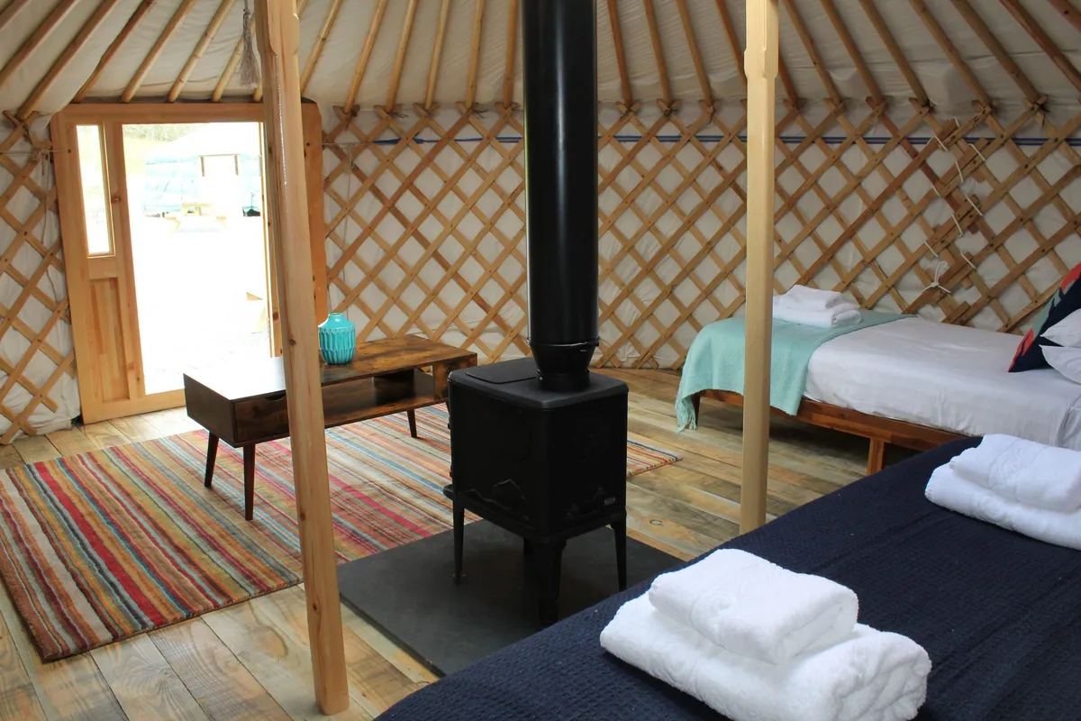 Yurt Fenton, Outside View